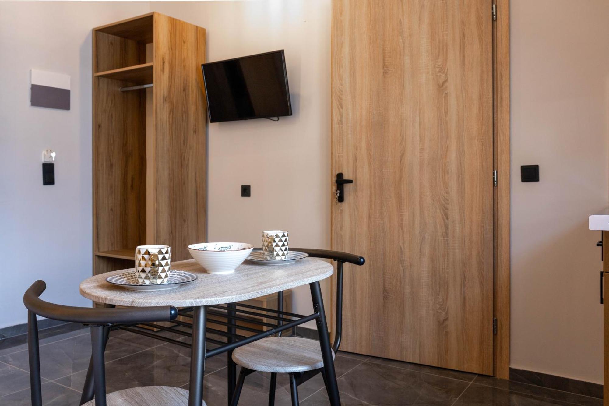 Hotel12 Leptokaryá Ngoại thất bức ảnh